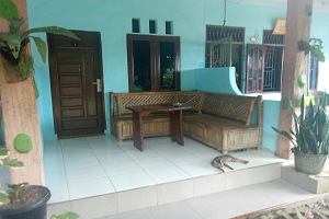 Fadil guesthouse balcony 2